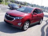 2018 Chevrolet Equinox LT AWD Front 3/4 View