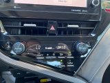 2022 Toyota Camry SE Hybrid Controls