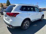 2017 Mitsubishi Outlander SEL S-AWC Exterior