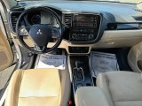 2017 Mitsubishi Outlander SEL S-AWC Dashboard