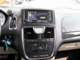 2013 Chrysler Town & Country Touring Controls