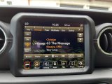 2023 Jeep Gladiator Overland 4x4 Controls
