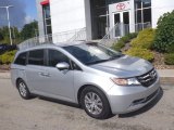 2014 Honda Odyssey EX-L Front 3/4 View