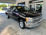 2013 Chevrolet Silverado 1500 LT Extended Cab Front 3/4 View