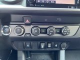 2019 Toyota Tacoma TRD Off-Road Double Cab 4x4 Controls