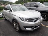 2016 Lincoln MKX Reserve AWD Front 3/4 View