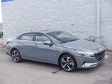 2023 Hyundai Elantra Limited Front 3/4 View