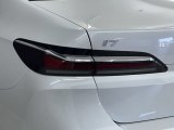 2024 BMW i7 Series xDrive60 Marks and Logos
