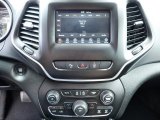 2021 Jeep Cherokee Latitude Lux 4x4 Controls