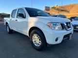 2019 Nissan Frontier SV Crew Cab Front 3/4 View