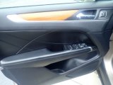 2019 Lincoln MKC Reserve AWD Door Panel