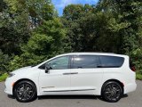 2023 Chrysler Pacifica Touring L Road Tripper AWD Exterior