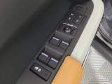 2023 Land Rover Defender 130 X-Dynamic SE Controls