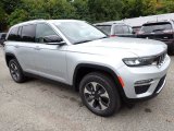Silver Zynith Jeep Grand Cherokee in 2024