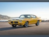 1971 Custom Sunburst Yellow Pontiac GTO Hardtop Coupe #146605652