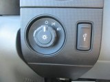 2013 Ford F250 Super Duty XL Regular Cab Controls