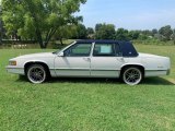 1992 White Cadillac DeVille Sedan #146605192