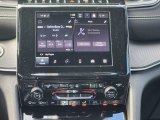 2023 Jeep Grand Cherokee Altitude 4x4 Controls