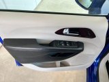 2020 Chrysler Pacifica Limited Door Panel