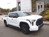 2023 Toyota Tundra SR5 CrewMax 4x4 Front 3/4 View
