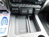 2019 GMC Sierra 1500 SLT Crew Cab 4WD Controls