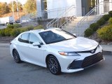 2021 Toyota Camry XLE Hybrid Front 3/4 View