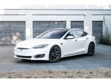 2017 Tesla Model S 75D Front 3/4 View