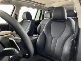 2022 BMW X7 xDrive40i Front Seat