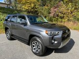 2022 Toyota 4Runner TRD Off Road 4x4 Front 3/4 View