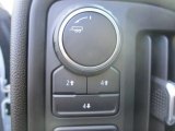 2022 Chevrolet Silverado 2500HD Custom Crew Cab 4x4 Controls