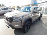 2022 Nissan Frontier Pro-4X Crew Cab 4x4 Front 3/4 View