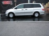 2007 Silver Pearl Metallic Honda Odyssey LX #1392942