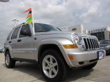 2005 Bright Silver Metallic Jeep Liberty Limited #14783947