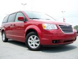 2008 Inferno Red Crystal Pearlcoat Chrysler Town & Country Touring #15113204