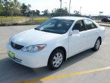 2004 Super White Toyota Camry LE #1533017