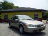 2000 Antique Sage Pearl Toyota Camry LE #15578188