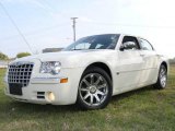 2005 Cool Vanilla Chrysler 300 C HEMI #1532240