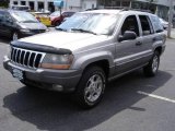 2000 Silverstone Metallic Jeep Grand Cherokee Laredo 4x4 #15700800