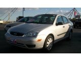 2006 CD Silver Metallic Ford Focus ZX4 S Sedan #15720770