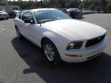 2008 Performance White Ford Mustang V6 Deluxe Coupe #15916716