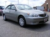 2005 Mineral Green Opalescent Toyota Camry LE #15903715