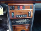 1993 Mercedes-Benz E Class 300 E Sedan Controls