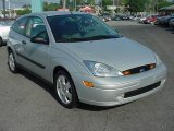2002 CD Silver Metallic Ford Focus ZX3 Coupe #16137583