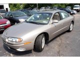 2001 Oldsmobile Aurora 4.0