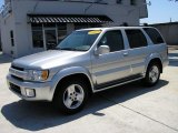 2003 Infiniti QX4 