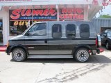 1988 GMC Safari Black/Gunmetal Gray