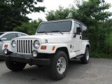 1998 Stone White Jeep Wrangler Sahara 4x4 #16579005