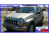 2006 Light Khaki Metallic Jeep Liberty Limited #16848892