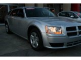 2008 Bright Silver Metallic Dodge Magnum  #16835395