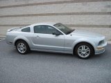 2005 Satin Silver Metallic Ford Mustang GT Premium Coupe #16909970